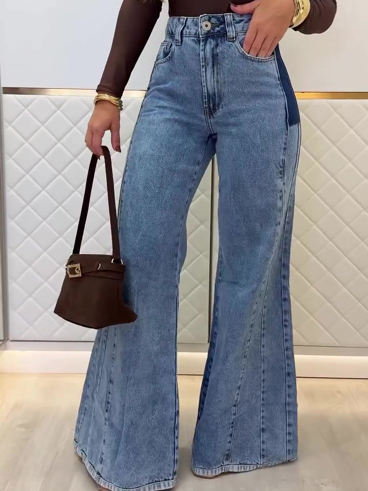 Jean flare bleu clair taille haute ultra-tendance